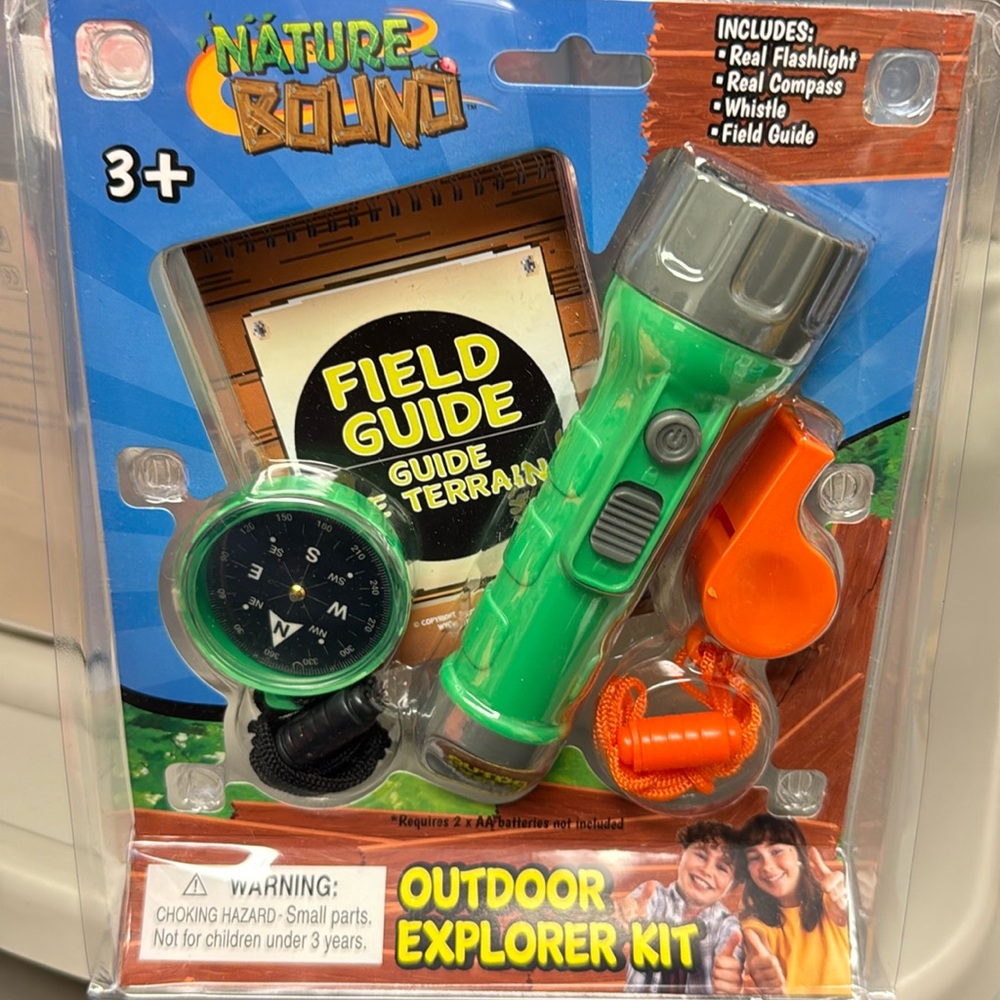 Nature Bound Outdoor Explorer Kit for children ages 3 and up includes real flash